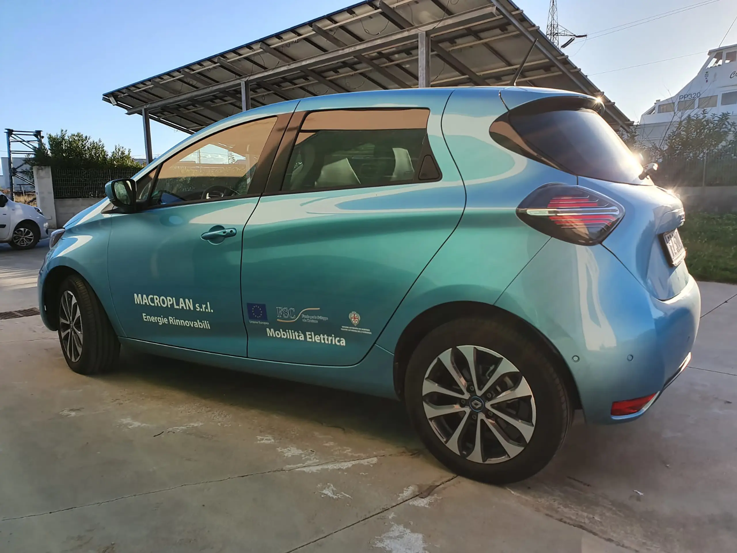 08e363c4-63da-4b20-86d9-aedb03bb39a0